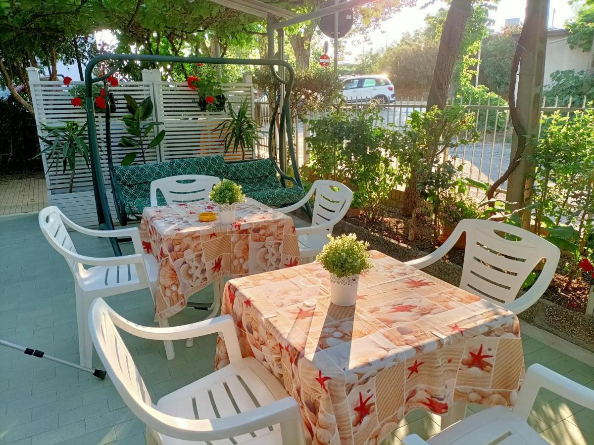 ريميني Villa Lauda B&B المظهر الخارجي الصورة