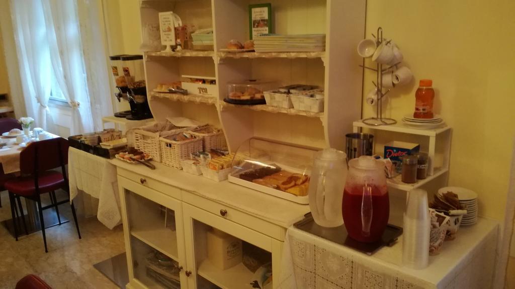 ريميني Villa Lauda B&B المظهر الخارجي الصورة