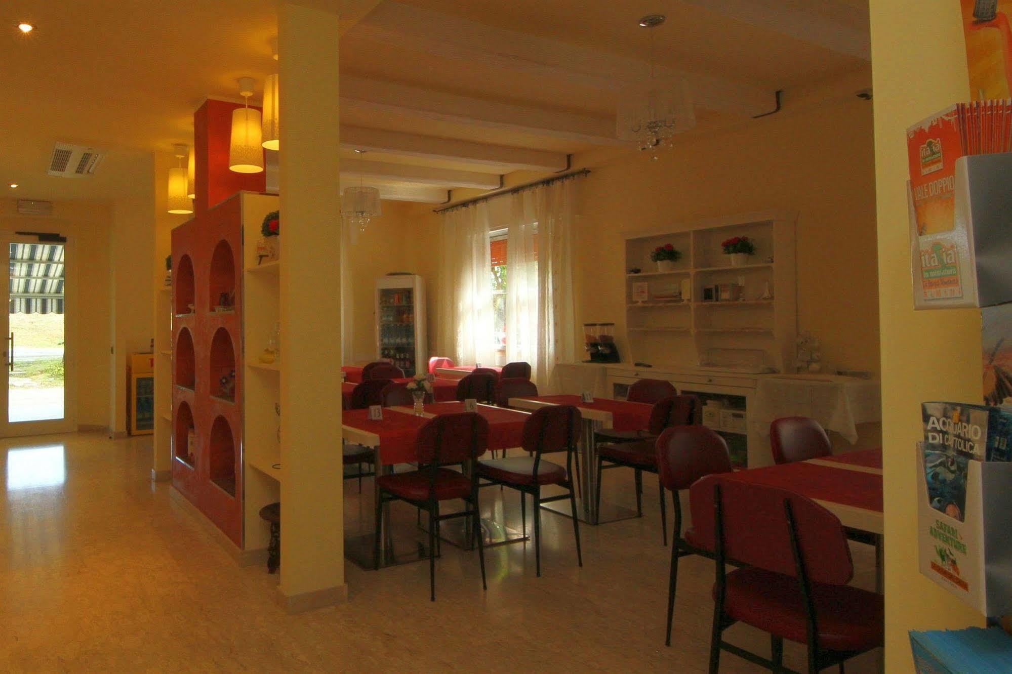 ريميني Villa Lauda B&B المظهر الخارجي الصورة
